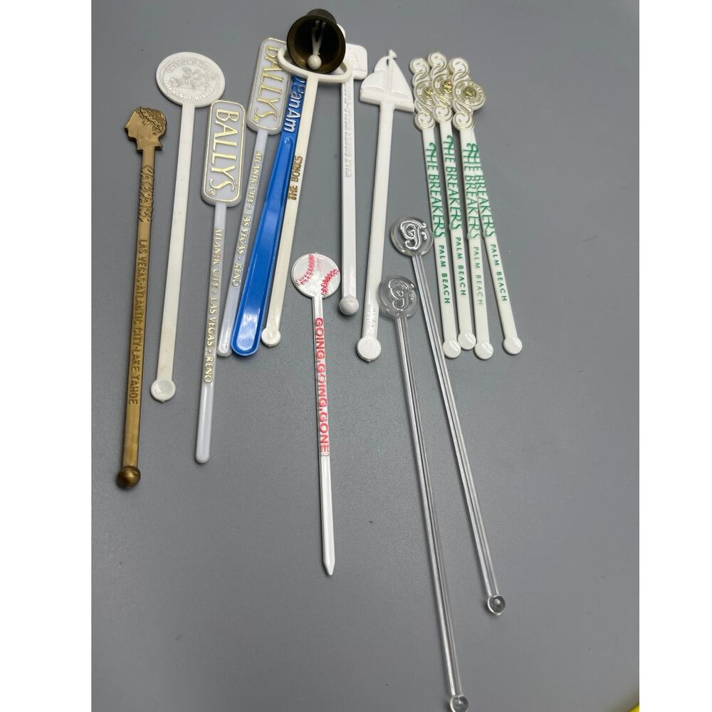 15 Vintage 70s swizzle Stir‎ sticks includes Vegas, Breakers ,The Borks Travel
